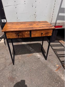 Light Weight Desk