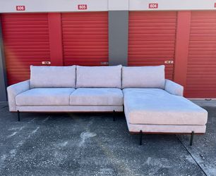 BRAND NEW Fabric Sofa Chaise Sectional, Light Gray