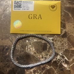 8” moissanite tennis bracelet