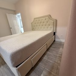 Queen Size Bed Frame & Casper Mattress 