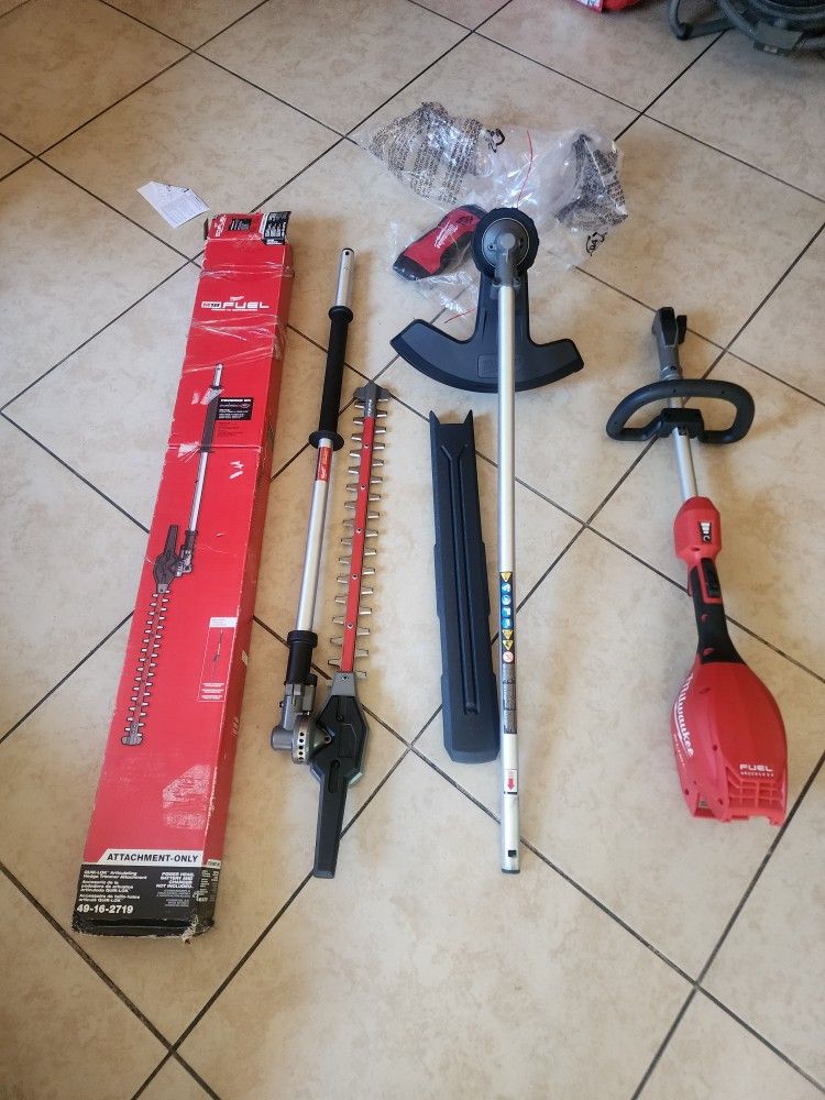 Milwaukee
M18 Fuel 18V 16 in. Brushless Cordless Battery Powered Quik-Lok String Trimmer Articulating Hedge Trimmer Attachment Solo Se Provo Tool Only