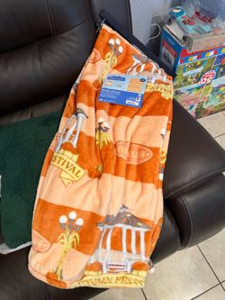 Gilmore Girls Plush Throw Blanket