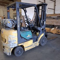 Komatsu Forklift FG20ST 