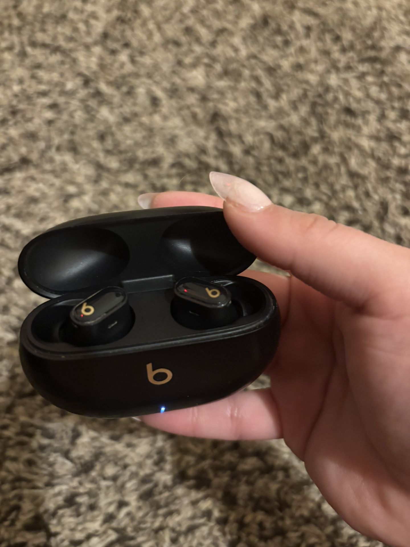 Studio Beat Earbuds