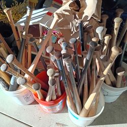 Used Wooden Baseball / Softball Bats