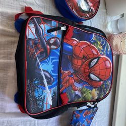 Muchila Nueva 3 Piesas Está Nueva Se La Compre Ami Hijo Pero Le Regalaron Hotra Page Por Eya 35 Pero La Estoi Dando En 20