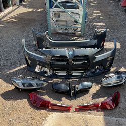 2024 BMW M4 G22 Headlights Bumper Mirrors Tail Lights COMPLETE original 2025✅