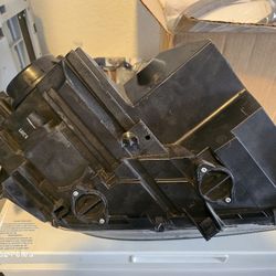 Ml (contact info removed)-2015 Left Headlight  Assembly