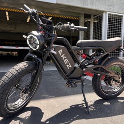 New - 52Volt/1500W Electric Dirt Bike Style E-Bike, 25ah Battery, 40mph 