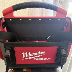 Milwaukee 15” Packout Tote Tool Bag