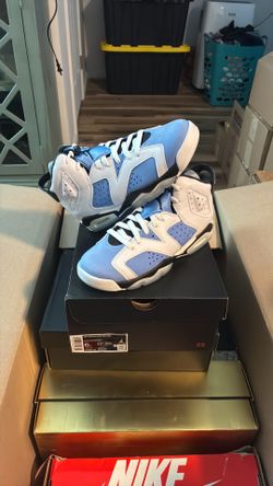 Jordan 6 UNC White and Blue Size 6Y