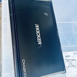 1200 wats Kicker amplifier The amplifier is like new
