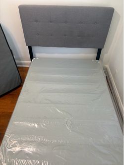 Box Spring (Full Size) *Must go by 7/31/26*