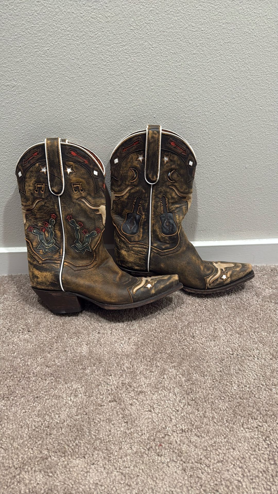 Dan post Boots Size 7.5