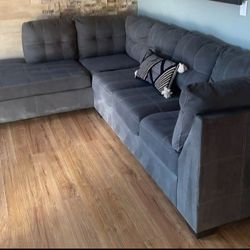 Grey Sectional Couch 