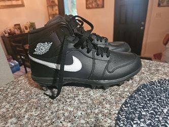 Jordan cleats