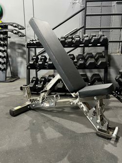 BRAND NEW Adjustable Weight Bench, Incline To Flat, Squat Rack, Bumper Plates, Barbell, Gym Mats Rubber Flooring