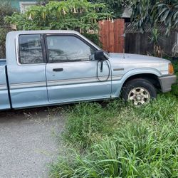 Mazda B2200