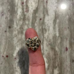 gold heart nugget ring
