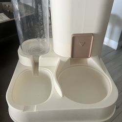 Pet Feeder With Water Bowl
