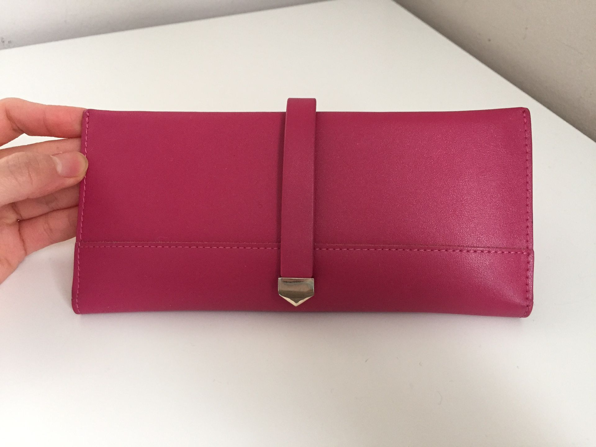 FREE w purchase pink wallet