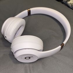Beats Solo 4 Headphones 