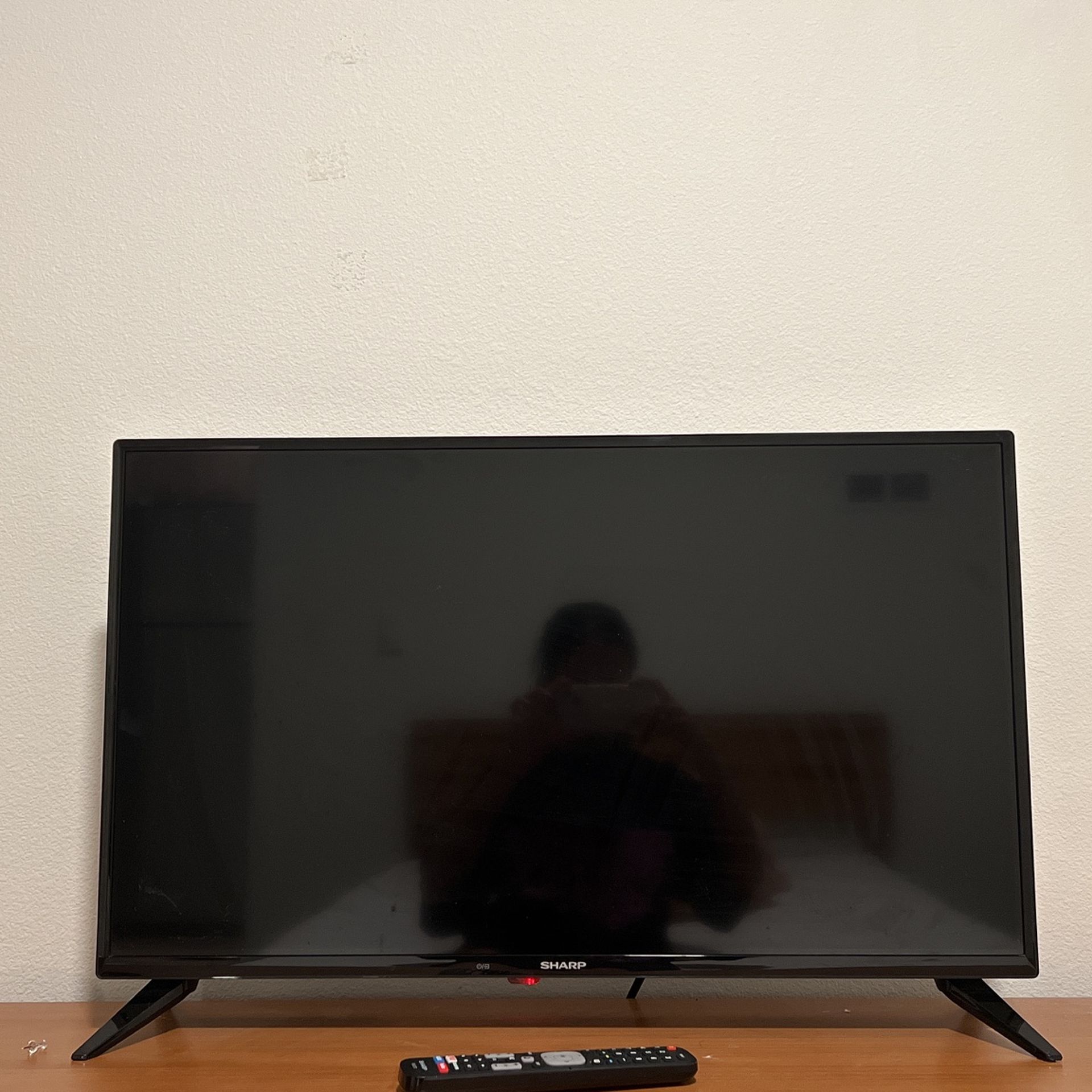 Sharp TV LED LCD 2018
