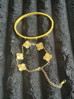 2 bracelet one size