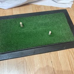Used Commercial Grade GOLF HITTING/DRIVING/CHIPPING MAT,  17” x 29” x 1.25”