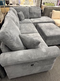 New Dark Gray 3pc Sectional Set w/built-in USB port and Storage Ottoman