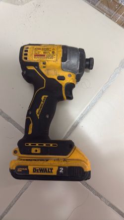 Dewault impact driver brushless/battery