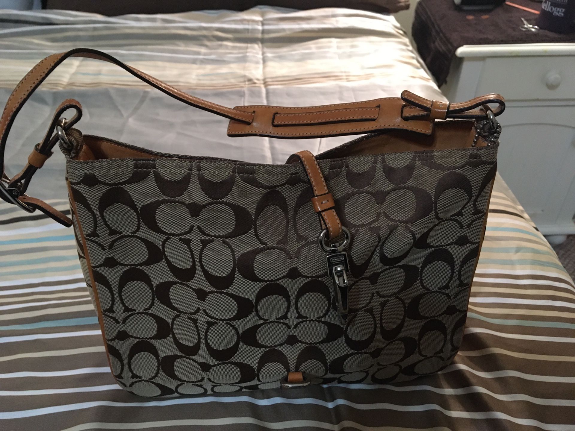 Coach shoulder bag