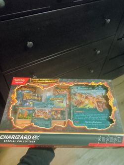 Pokemon Charizard box collection