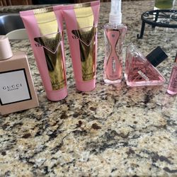 Everything For $15 Firm . ( Price Reflects Authenticity)