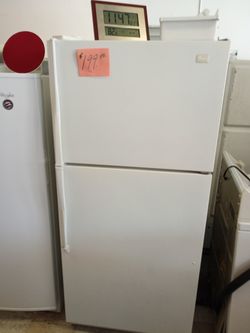Whirlpool Refrigerator white excellent . Warranty . Delivery available . 2203 Fowler st. Ft. Myers 33901