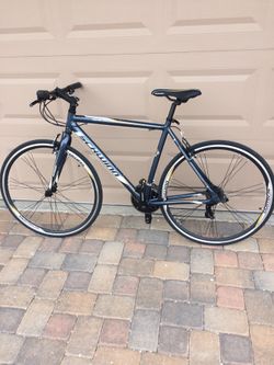 Schwinn Volare 1200 NEW for Sale in Las Vegas, NV OfferUp