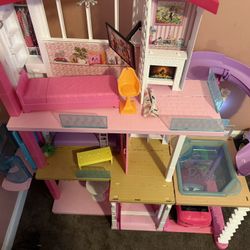 Barbie Dreamhouse