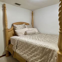 Beautiful Solid Wood Bedroom Furniture With Side Table