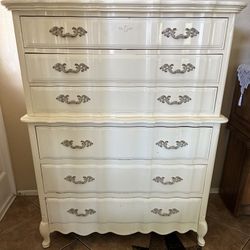 Basset 6 Drawer Dresser