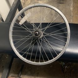 GT 20in Chrome Wheels (pair)