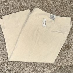 Beige Capri Pants Beige NWT
