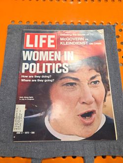 Life Magazine June 9, 1972 - Women in Politics Bella Abzug - George McGovern