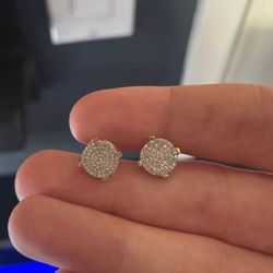 10k Gold Diamond Earrings 