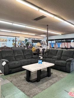 🔥Hot Deal🔥Brand New 2pc Name Brand Reclining Sofa and Reclining Loveseat w/ Cup Holder Console $1599, Finance Available, Delivery Available
