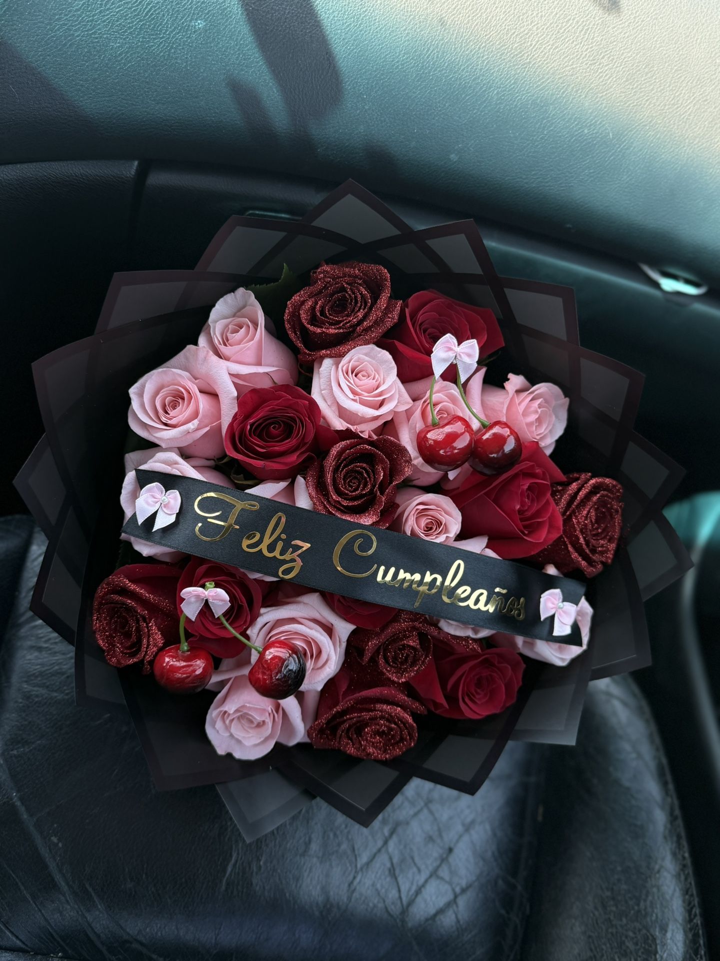 Ramo De Cumpleaños *Bouquets/Flowers*