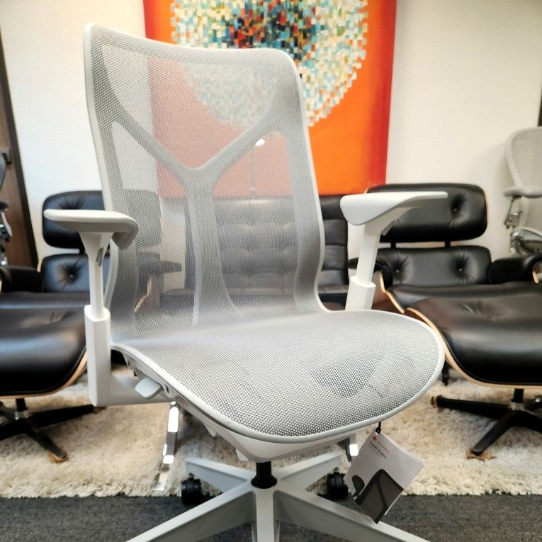 🔥BRAND NEW!🔥HERMAN MILLER COSM CHAIRS AVAILABLE IN VARIOUS COLORS LOW TO HIGH BACK DESIGNED BY STUDIO 7.5 