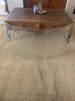 Curved, Glass Screen For Fireplace 