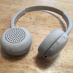 white bluetooth headphones