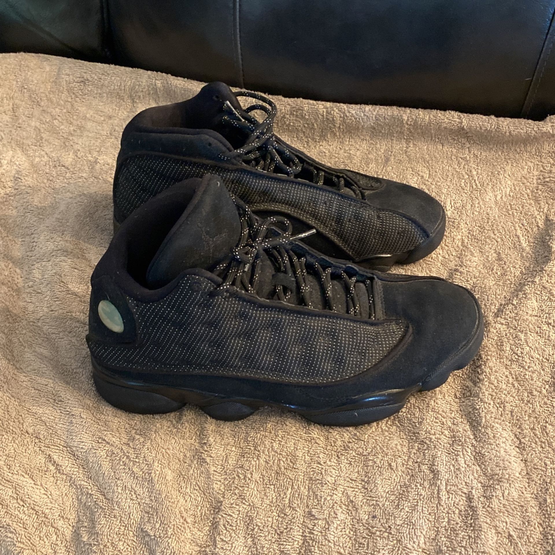Jordan Retro 13 size 9.5 New Amazon.com | Nike Air Jordan 13 Retro (DJ5982-601, Dune RED  main image 3