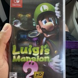Nintendo Switch Luigi Mansion 2 Unopen